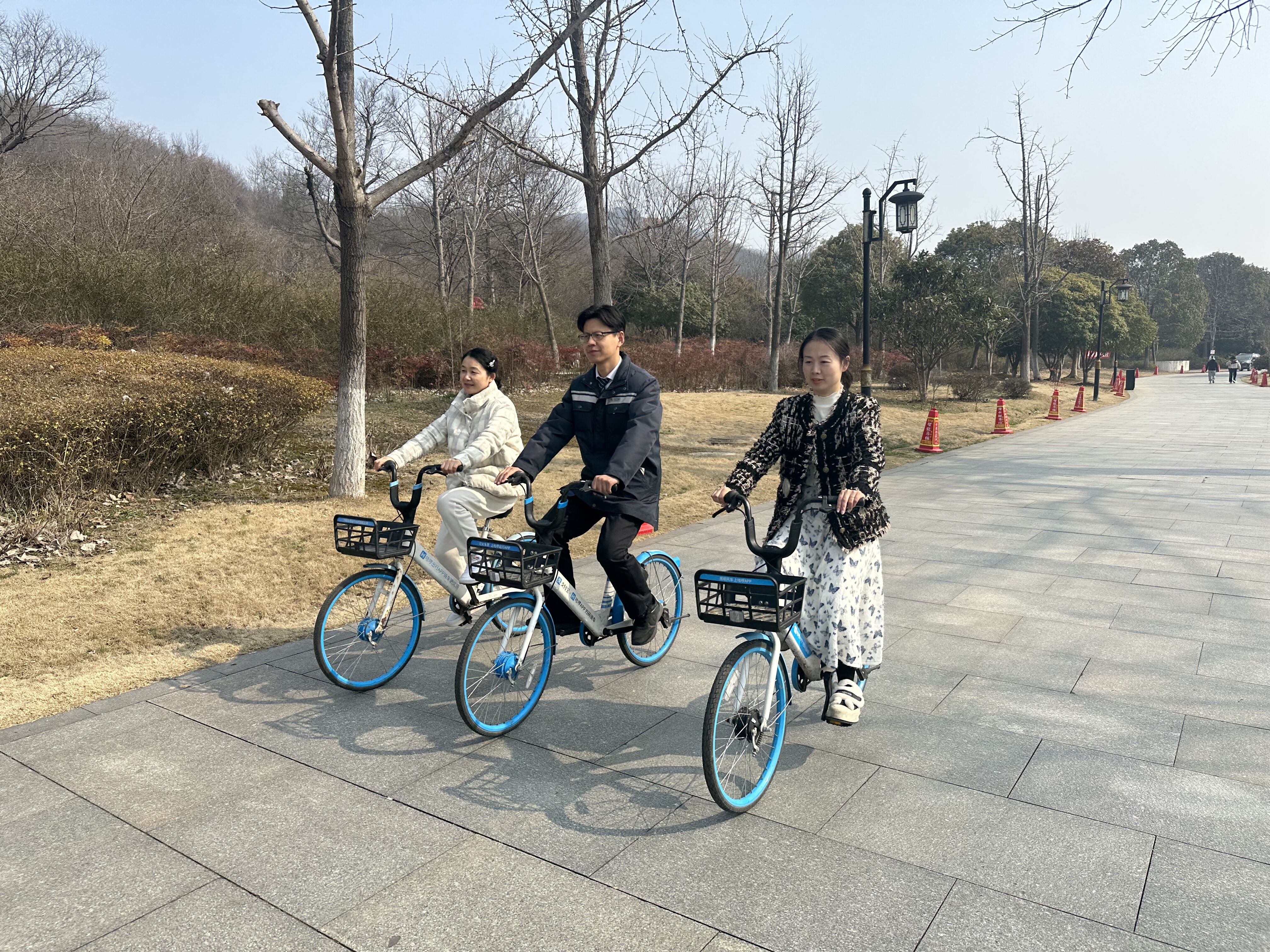 南站骑行活动.jpg