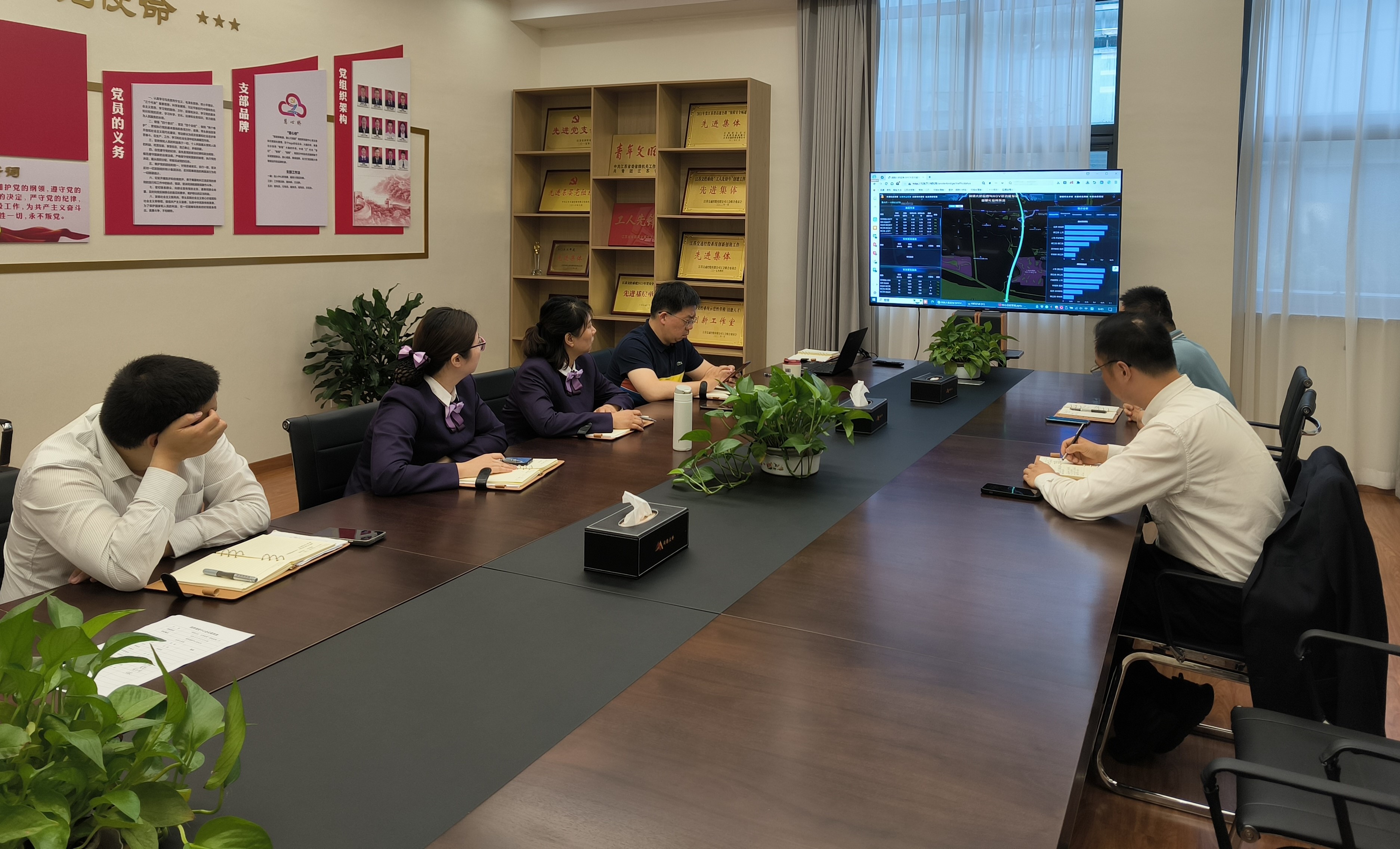 1数字化平台探讨.jpg