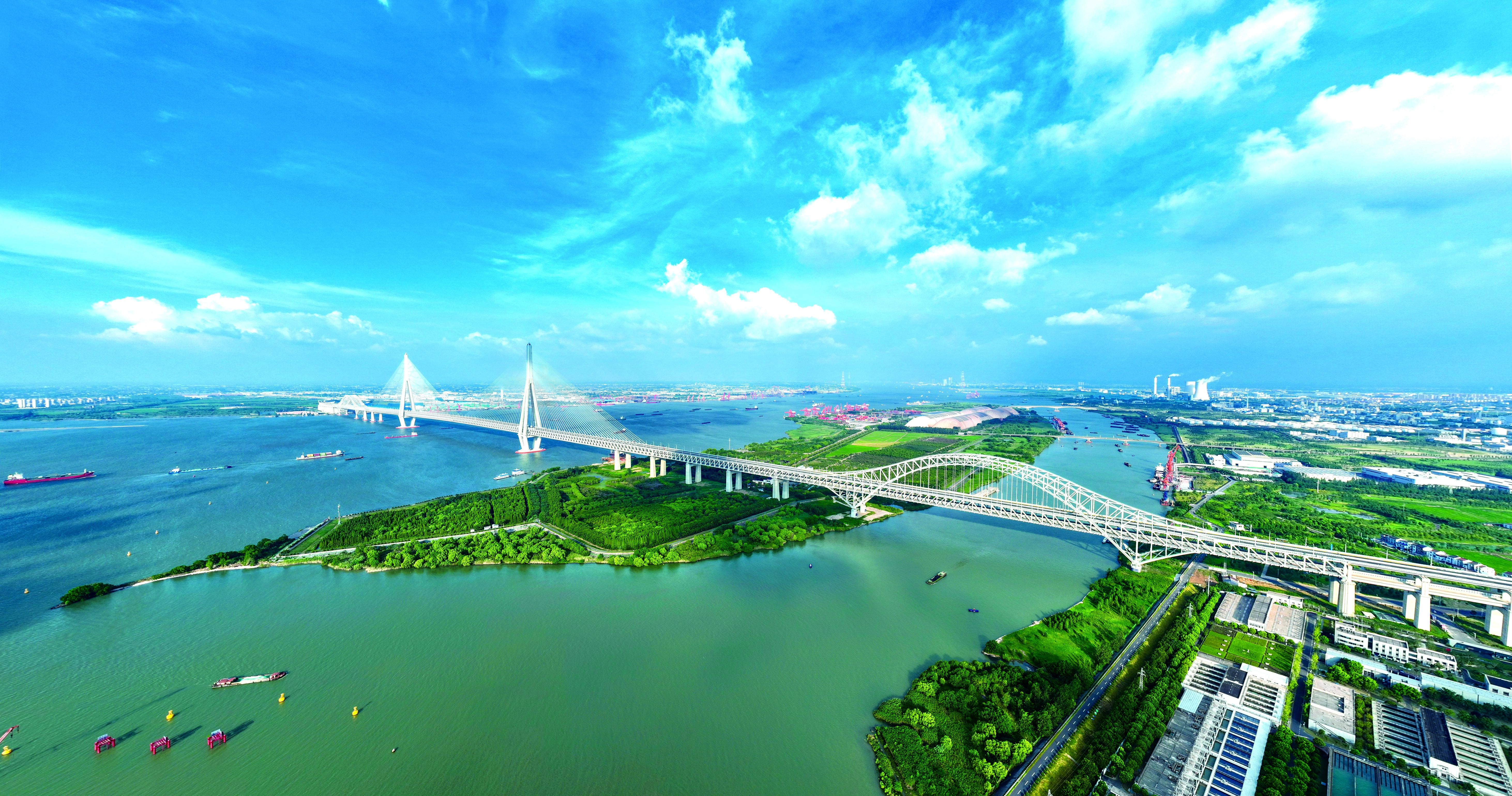 1.常泰长江大桥全景.jpg